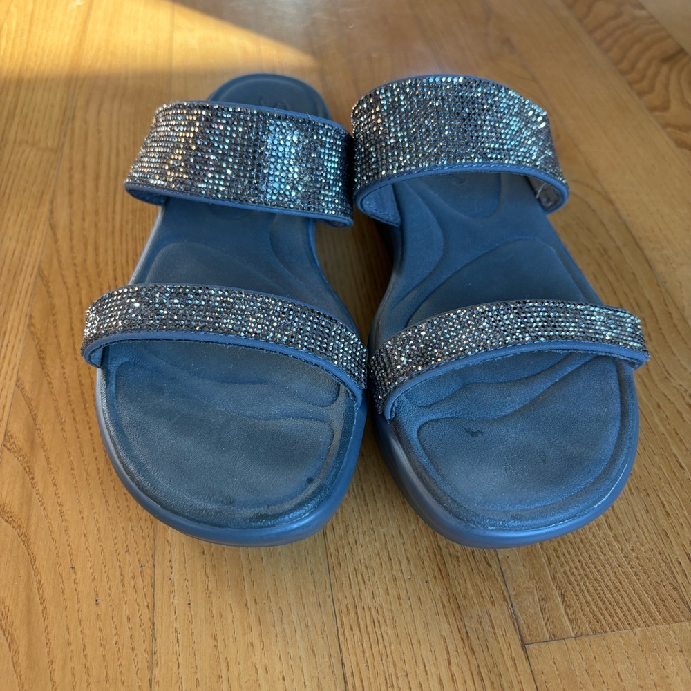 Skechers Luxe Foam Sparkly Sandals Gray Bumblers Bright Starts Womens Size 8